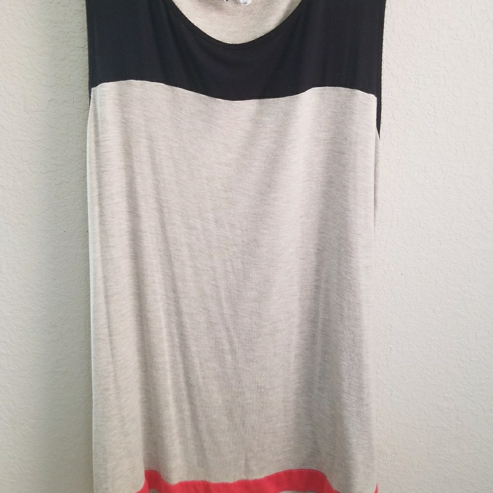 Color block tank